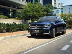 VOLKSWAGEN TOUAREG 3.0 V6 TSI eHybrid Elegance