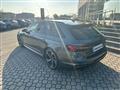 AUDI A4 AVANT RS 4 Avant