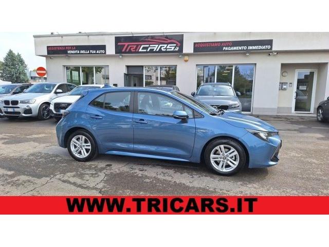 TOYOTA COROLLA 1.8 Hybrid Business PERMUTE UNICOPROPRIETARIO