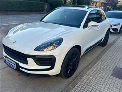 PORSCHE MACAN 2.0