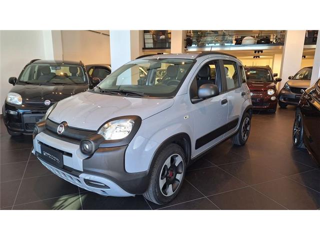 FIAT PANDA 1.0 FireFly S&S Hybrid City Cross