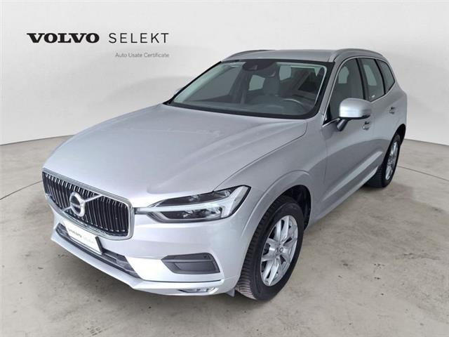 VOLVO XC60 B4 (d) AWD Geartronic Momentum Pro