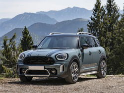 MINI COUNTRYMAN 2.0 Cooper SD Yours Countryman ALL4