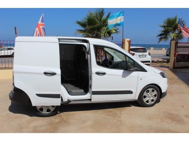 FORD TRANSIT COURIER 1.5 TDCi 75CV Van Entry