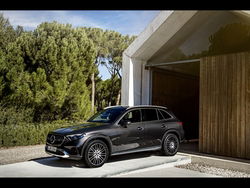 MERCEDES GLC SUV GLC 300 de 4MATIC