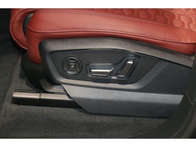 AUDI Q8 TFSI V8 quattro S-linePlus Exclusive FullOpt