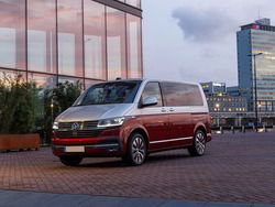 VOLKSWAGEN MULTIVAN 2.0 TDI 150CV Highline