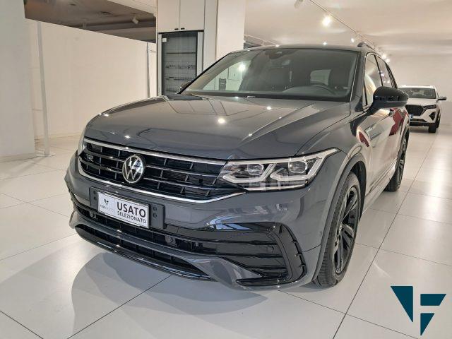 VOLKSWAGEN TIGUAN 2.0 TDI 150 CV SCR DSG 4MOTION R-Line