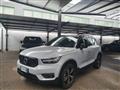 VOLVO XC40 RECHARGE HYBRID T5 Recharge Plug-in Hybrid R-design