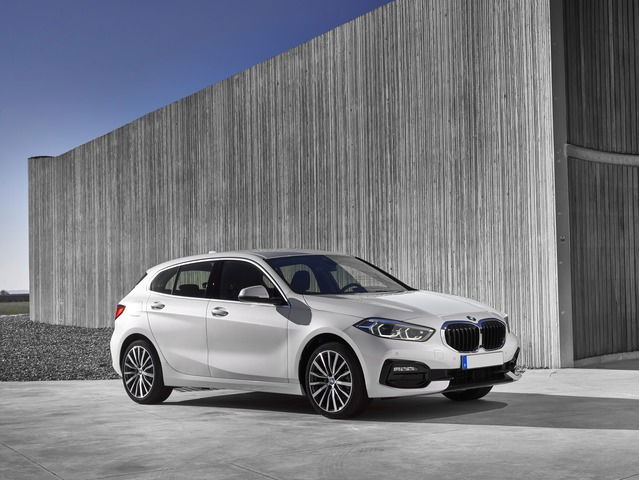 BMW SERIE 1 120D XDRIVE LUXURY AUTO