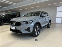 VOLVO XC40 B3 automatico Core