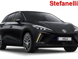 MG 4 Trophy Extended range 77 KWh Tetto Nero