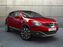 NISSAN QASHQAI 1.5 dCi DPF 360-NAVI/TETTO PAN - R 18" - GARANZIA