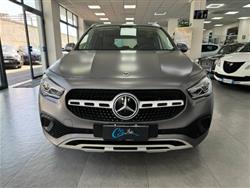 MERCEDES Classe GLA 200 d Business Extra auto