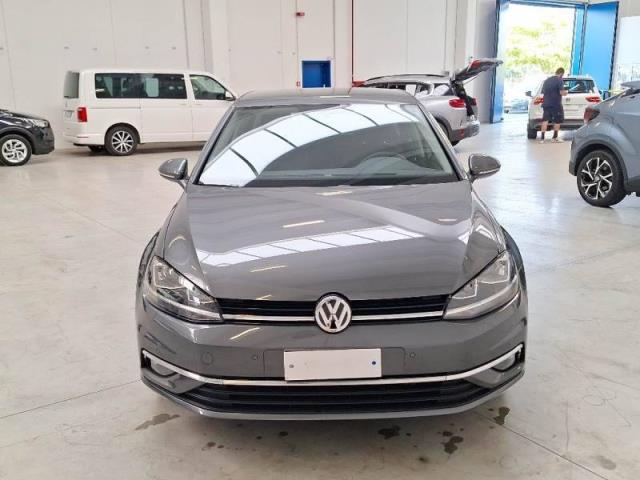 VOLKSWAGEN Golf 2.0 tdi Business 150cv dsg