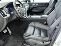 VOLVO XC60 B4 (d) AWD Geartronic R-design