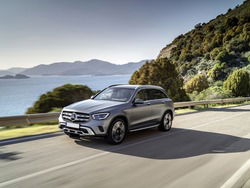 MERCEDES GLC SUV GLC 300 d Premium Plus 4matic AMG Line