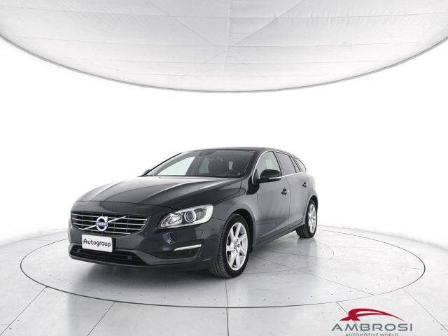 VOLVO V60 (2010) D4 Momentum