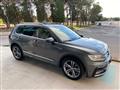 VOLKSWAGEN TIGUAN 2.0 TDI DSG Sport BMT R-LINE