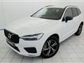 VOLVO XC60 B4 (d) AWD Geartronic R-design