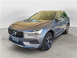 VOLVO XC60 B4 (d) Geartronic Momentum Pro