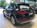 AUDI Q5 40 TDI quattro S tronic Business Sport