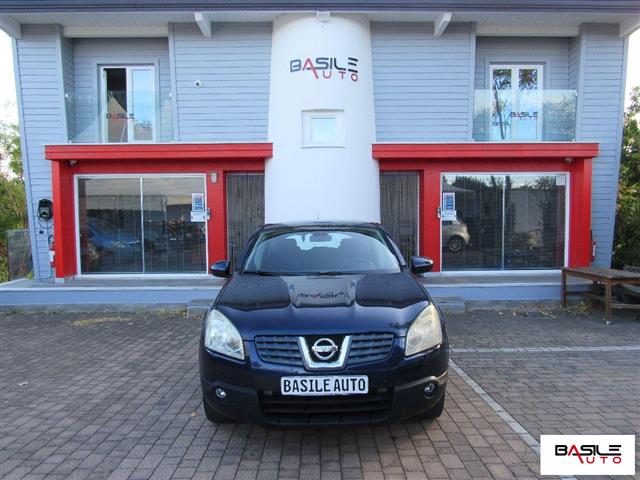 NISSAN Qashqai 2.0 dCi DPF Tekna