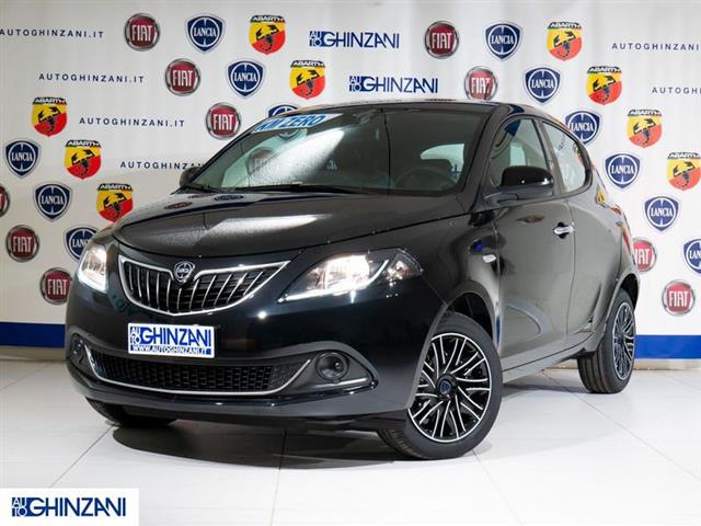 LANCIA YPSILON 1.0 FireFly 5 porte S&S Hybrid Silver Plus