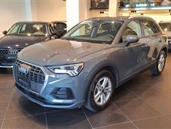 AUDI Q3 35 TDI S tronic Business