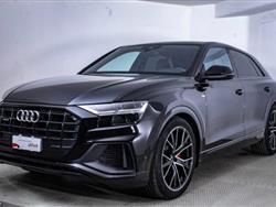 AUDI Q8 45 TDI quattro tiptronic Sport