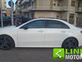 MERCEDES CLASSE A SEDAN Automatic 4p. Premium sedan