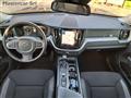 VOLVO XC60 2.0 d4 Business awd geartronic 4x4 - FM183BK