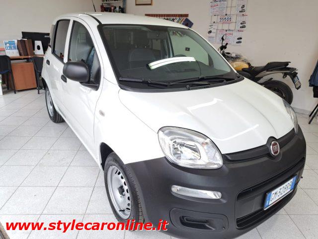 FIAT PANDA VAN VAN 1.0 Hybrid 70CV- KM ZERO PRONTA