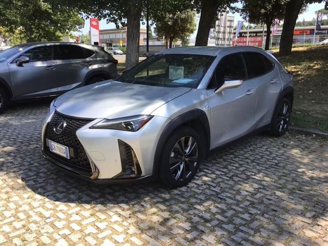 LEXUS UX Hybrid F Sport