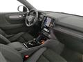 VOLVO XC40 B3 automatico Plus Dark