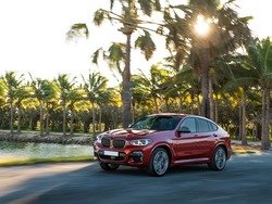 BMW X4 XDRIVE20I BUSINESS ADVANTAGE AUTO