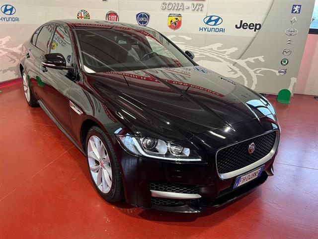 JAGUAR XF 2.0 D 180 CV aut. R-Sport