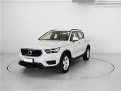 VOLVO XC40 D3 AWD Geartronic Base/Momentum Core