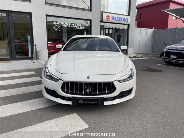 MASERATI GHIBLI V6 Diesel Granlusso