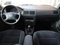 VOLKSWAGEN GOLF IV 1.6i Benz 3Porte UniPropietario SOLO 111.000 km