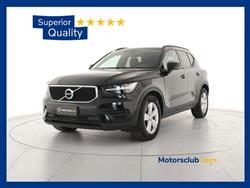 VOLVO XC40 T2 Geartronic Momentum Core