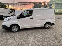 NISSAN e-NV200 Courier + Allestimento Scaffalatture