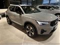 VOLVO XC40 B3 automatico Plus Dark