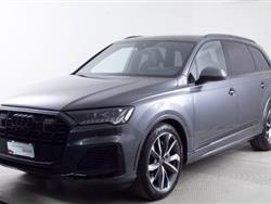 AUDI Q7 55 TFSI e quattro tiptronic Sport