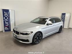 BMW SERIE 5 TOURING 520d 190cvTouring auto Navi FariLED Pelle Cerchi19