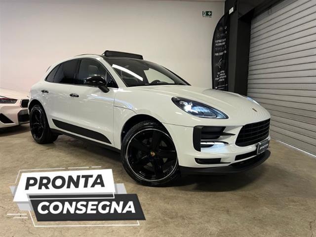 PORSCHE MACAN 2.0