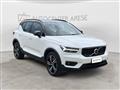 VOLVO XC40 RECHARGE HYBRID T4 Recharge Plug-in Hybrid R-design N1