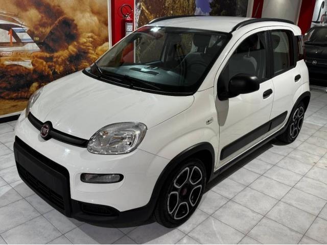 FIAT Panda 1.0 firefly hybrid City Life s&s 70cv 5p.ti