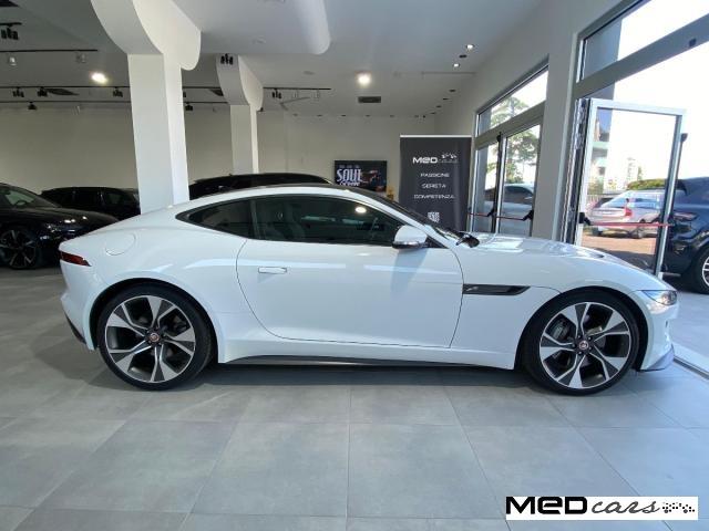 JAGUAR F-Type 2.0 aut. Coup&eacute; R-Dynamic