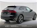 AUDI Q8 45 TDI quattro tiptronic Sport S-Line Black pack